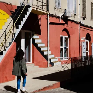 Vertigo Vieux-port Hostel Marseille